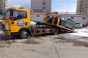 怀北救援拖车费用怎么算